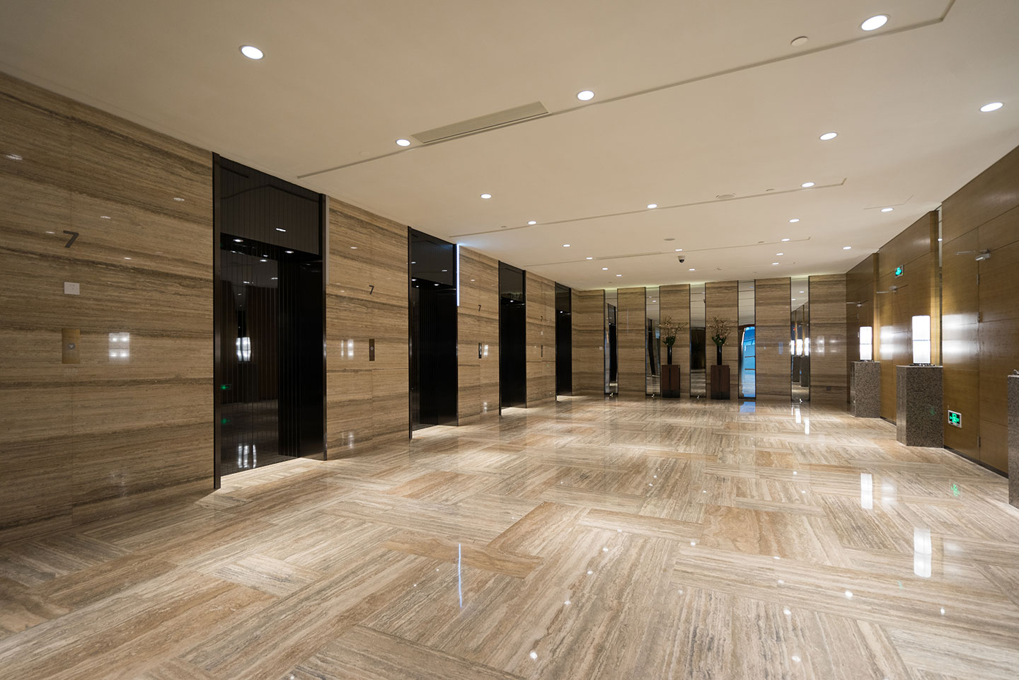 200 Commercial central office